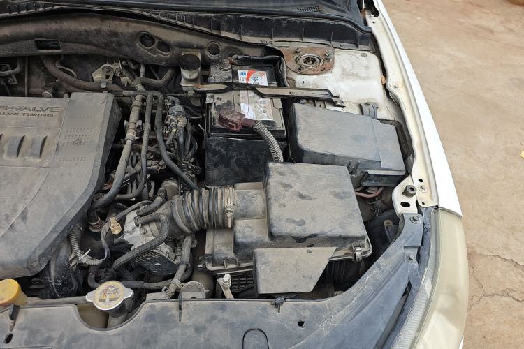Used Bestune B70 2012 1.8L manual Comfort trim level Engine Bay Left