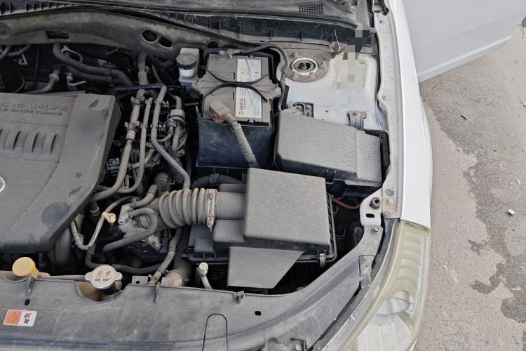 Used Bestune B70 2012 1.8L automatic fashion version Engine Bay Left