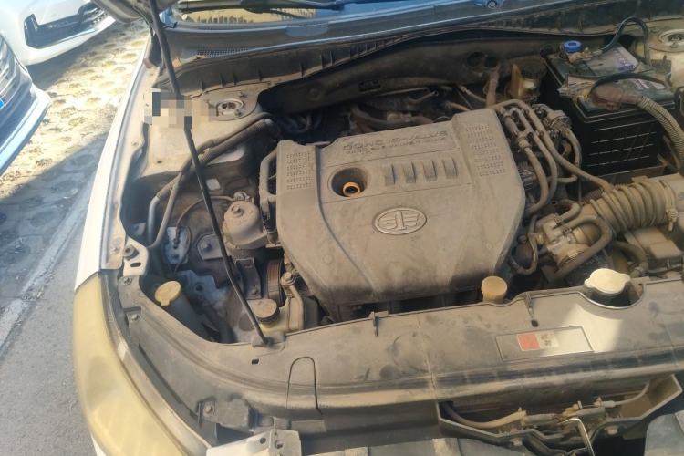 Used Bestune B70 2012 1.8L automatic luxury edition Engine Bay Right
