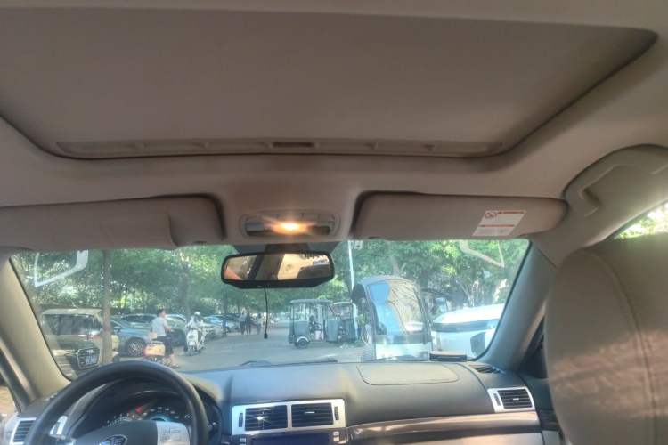 Used Bestune B70 2012 1.8L automatic luxury edition Headliner