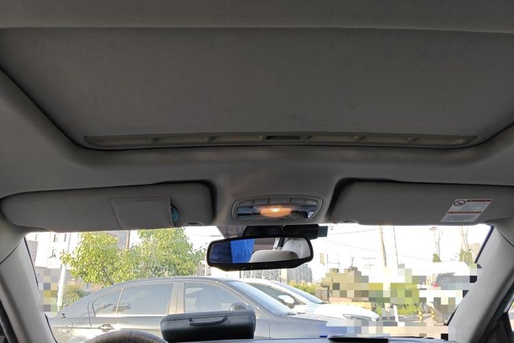 Used Bestune B70 2012 1.8L automatic fashion version Headliner