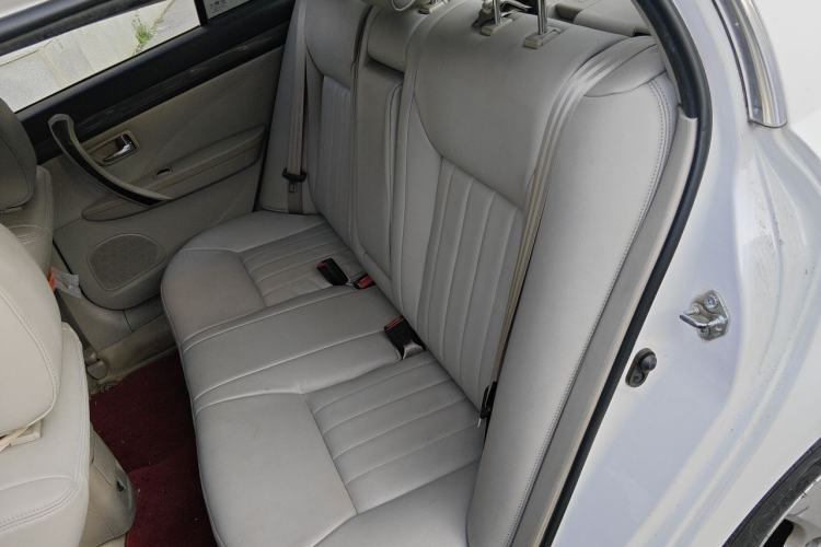 Used Bestune B70 2012 1.8L automatic fashion version Left Rear Seat