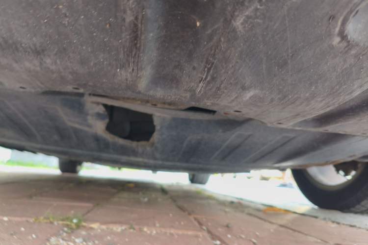 Used Bestune B70 2014 2.0L automatic comfort version Chassis Front