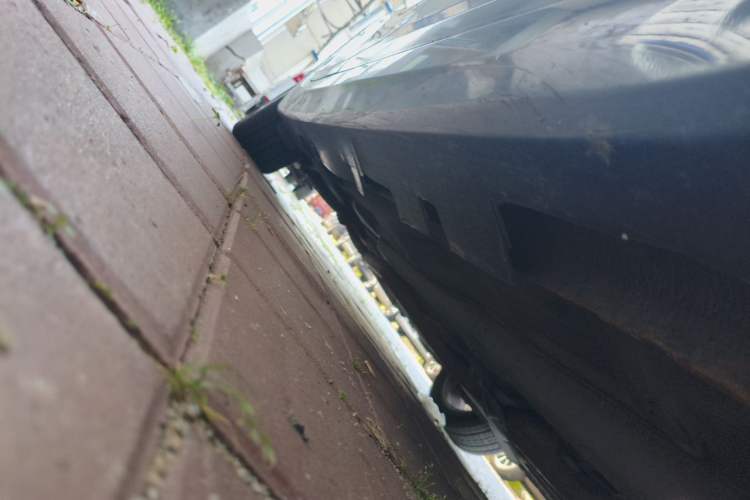 Used Bestune B70 2014 2.0L automatic comfort version Chassis Front Right