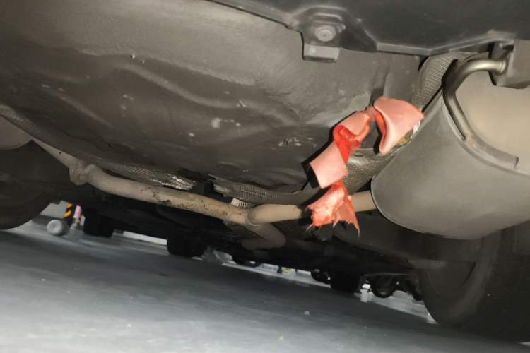 Used Bestune B70 2014 2.0L automatic luxury version Chassis Rear