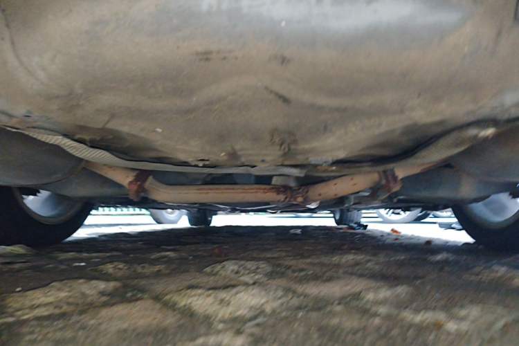 Used Bestune B70 2014 2.0L automatic comfort version Chassis Rear