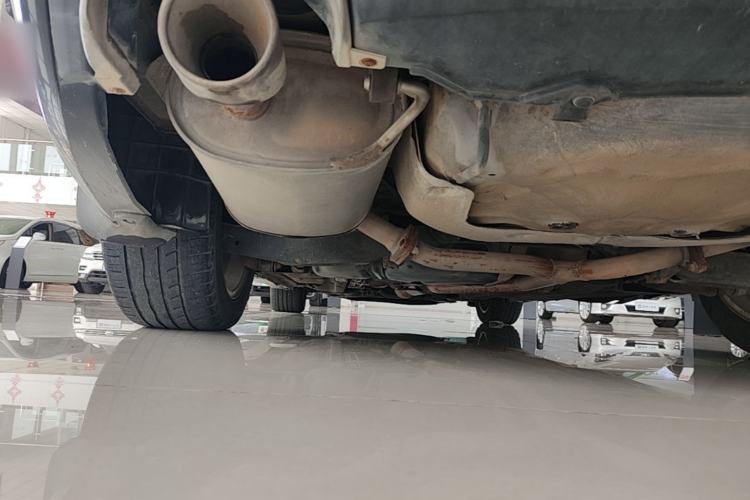 Used Bestune B70 2014 2.0L automatic luxury version Chassis Rear Left