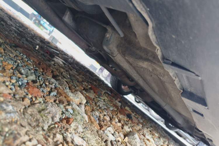 Used Bestune B70 2014 2.0L automatic comfort version Chassis Rear Right