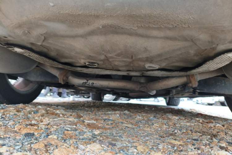 Used Bestune B70 2014 2.0L automatic comfort version Chassis Rear