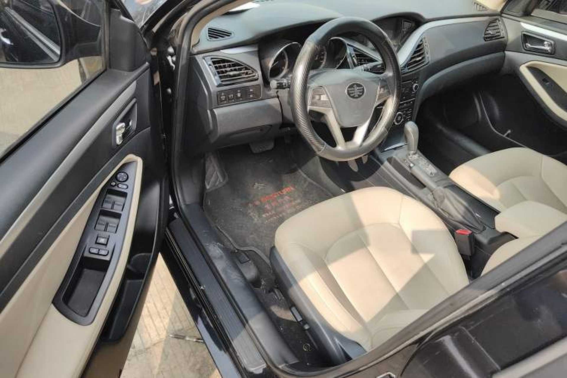Used Bestune B70 2014 2.0L automatic luxury version Driver Seat