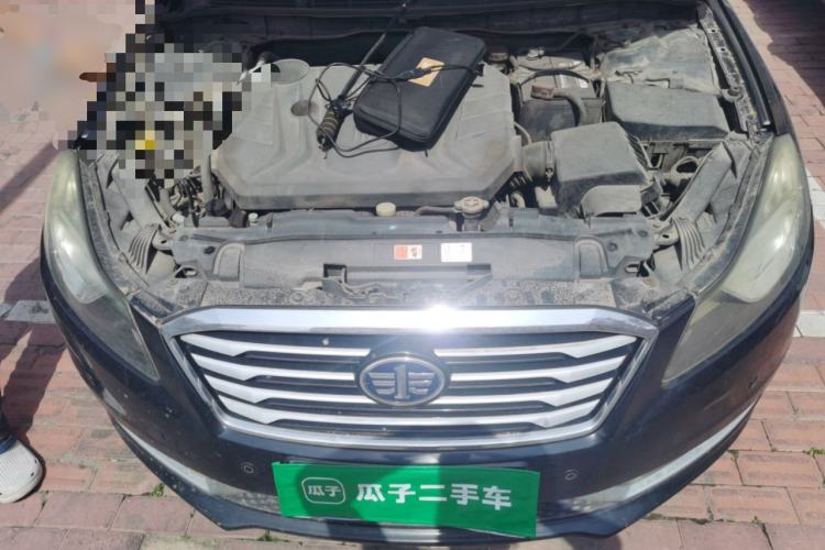 Used Bestune B70 2014 2.0L manual luxury version Engine Bay