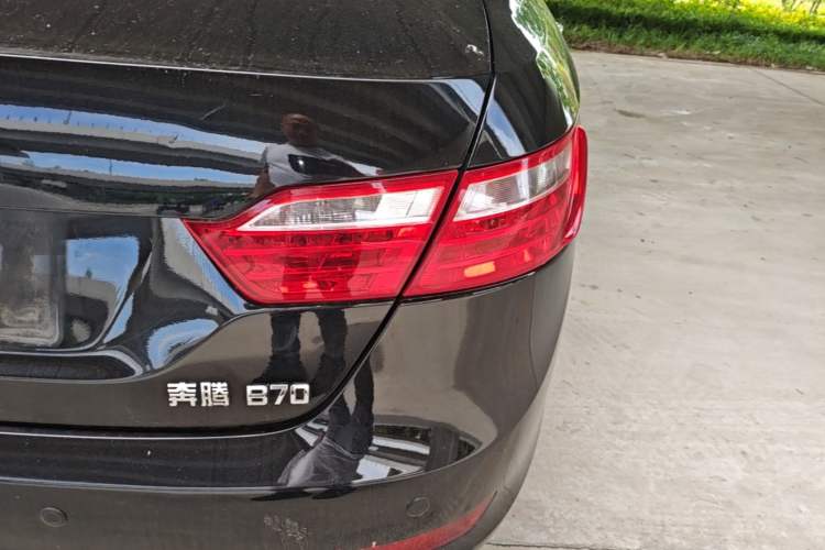 Used Bestune B70 2014 2.0L automatic comfort version Exterior 3