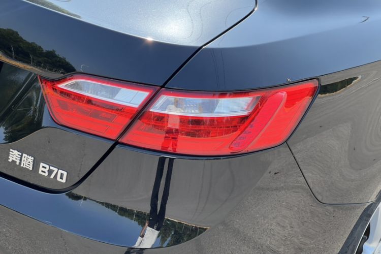 Used Bestune B70 2014 2.0L automatic luxury version Exterior 5