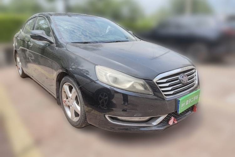Used Bestune B70 2014 2.0L automatic comfort version Front Right 45 Deg