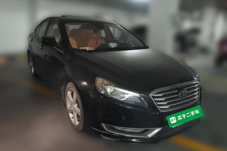 Used Bestune B70 2014 2.0L automatic luxury version Front Right 45 Deg