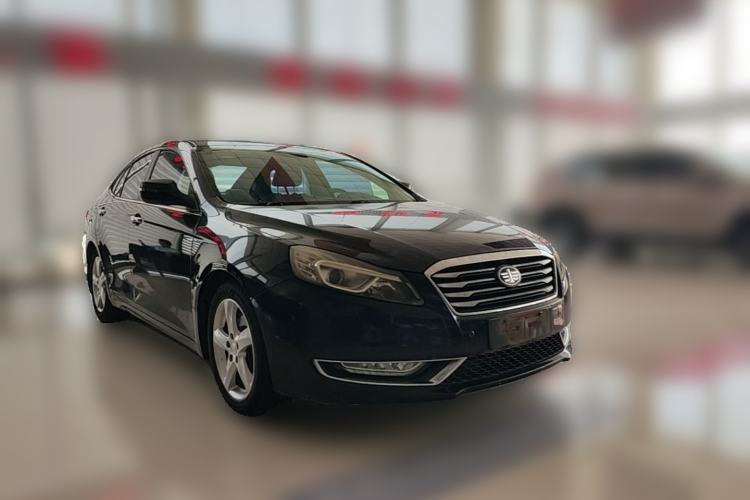 Used Bestune B70 2014 2.0L automatic luxury version Front Right 45 Deg