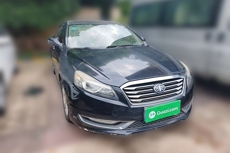 Used Bestune B70 2014 2.0L automatic comfort version Front Right 45 Deg