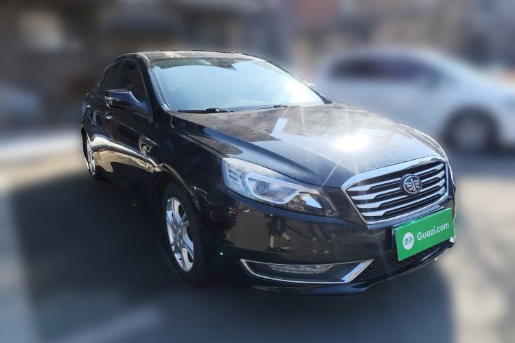 Used Bestune B70 2014 2.0L automatic luxury version Front Right 45 Deg