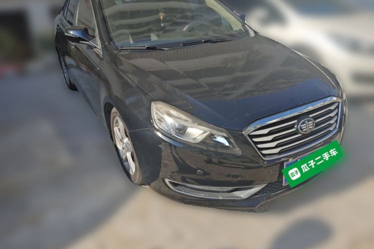 Used Bestune B70 2014 2.0L automatic luxury version Front Right 45 Deg
