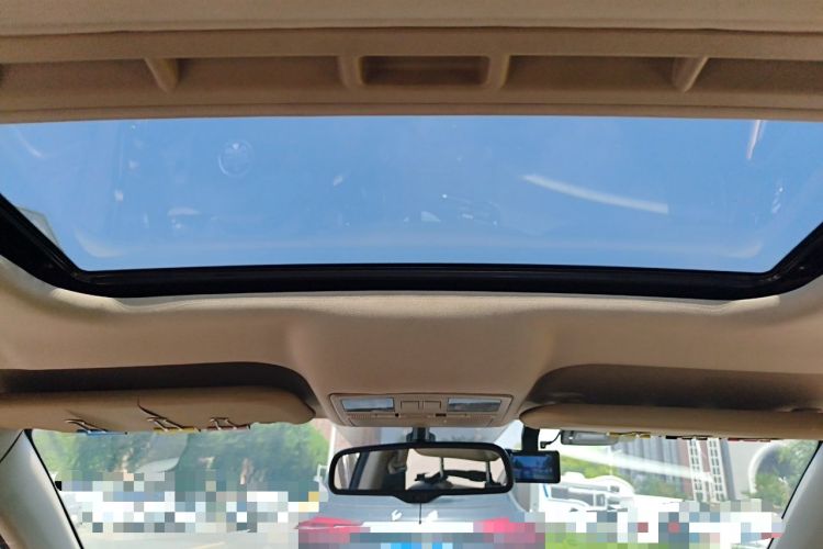 Used Bestune B70 2014 2.0L automatic luxury version Headliner