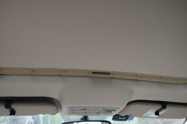 Used Bestune B70 2014 2.0L manual luxury version Headliner