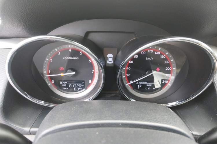 Used Bestune B70 2014 2.0L automatic luxury version Instrument Cluster