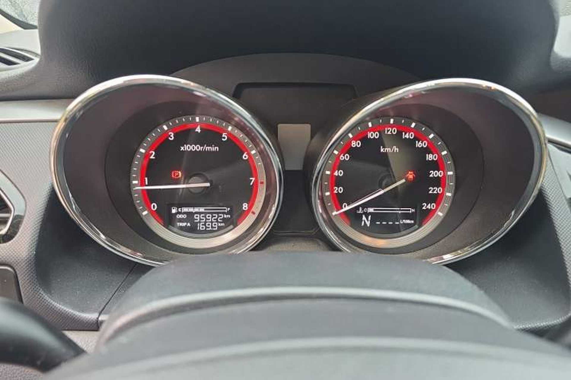 Used Bestune B70 2014 2.0L automatic luxury version Instrument Cluster