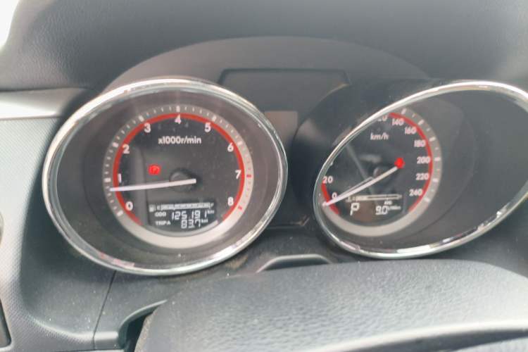 Used Bestune B70 2014 2.0L automatic comfort version Instrument Cluster