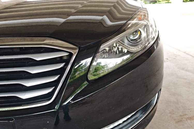 Used Bestune B70 2014 2.0L automatic comfort version Left Front Headlight