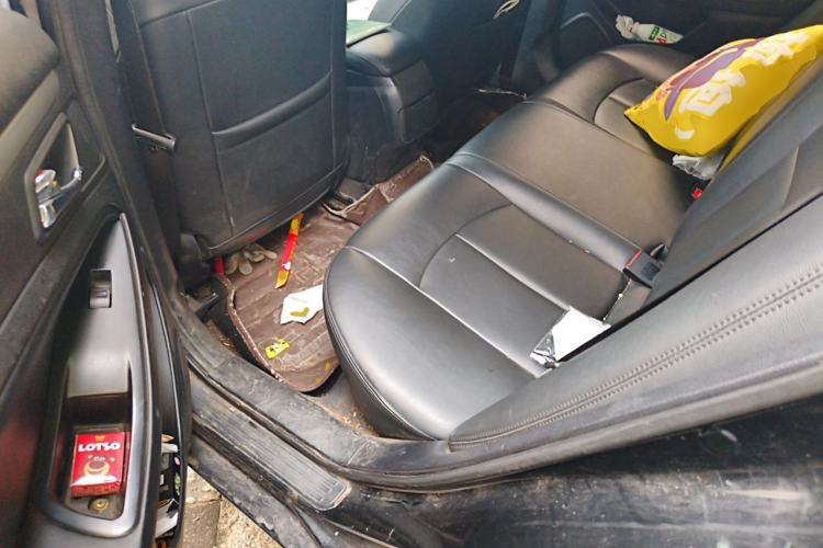 Used Bestune B70 2014 2.0L automatic comfort version Left Rear Seat