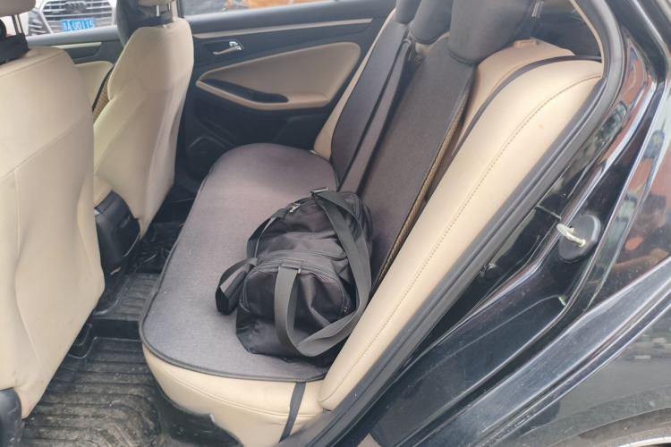 Used Bestune B70 2014 2.0L automatic comfort version Left Rear Seat