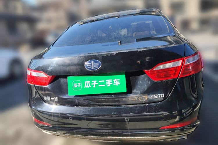Used Bestune B70 2014 2.0L automatic luxury version Rear