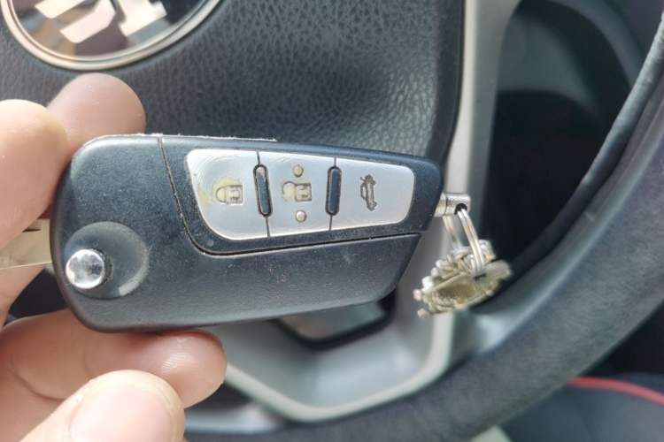 Used Bestune B70 2014 2.0L manual luxury version Vehicle Key