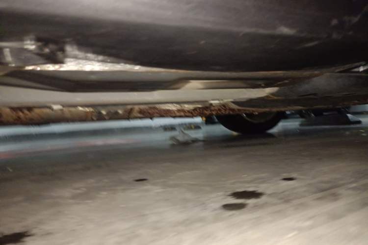 Used Bestune B70 2014 2.0L automatic luxury version Chassis Front Left