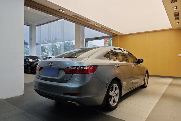Used Bestune B70 2014 2.0L automatic luxury version Exterior 12