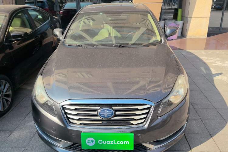 Used Bestune B70 2014 2.0L automatic luxury version Front