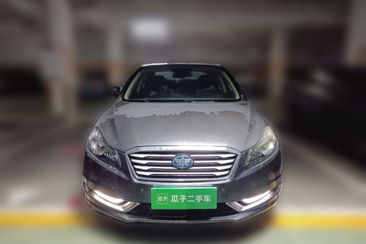 Used Bestune B70 2014 2.0L automatic luxury version Front