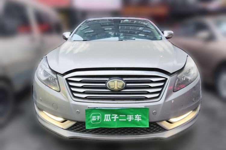 Used Bestune B70 2014 2.0L manual luxury version Front