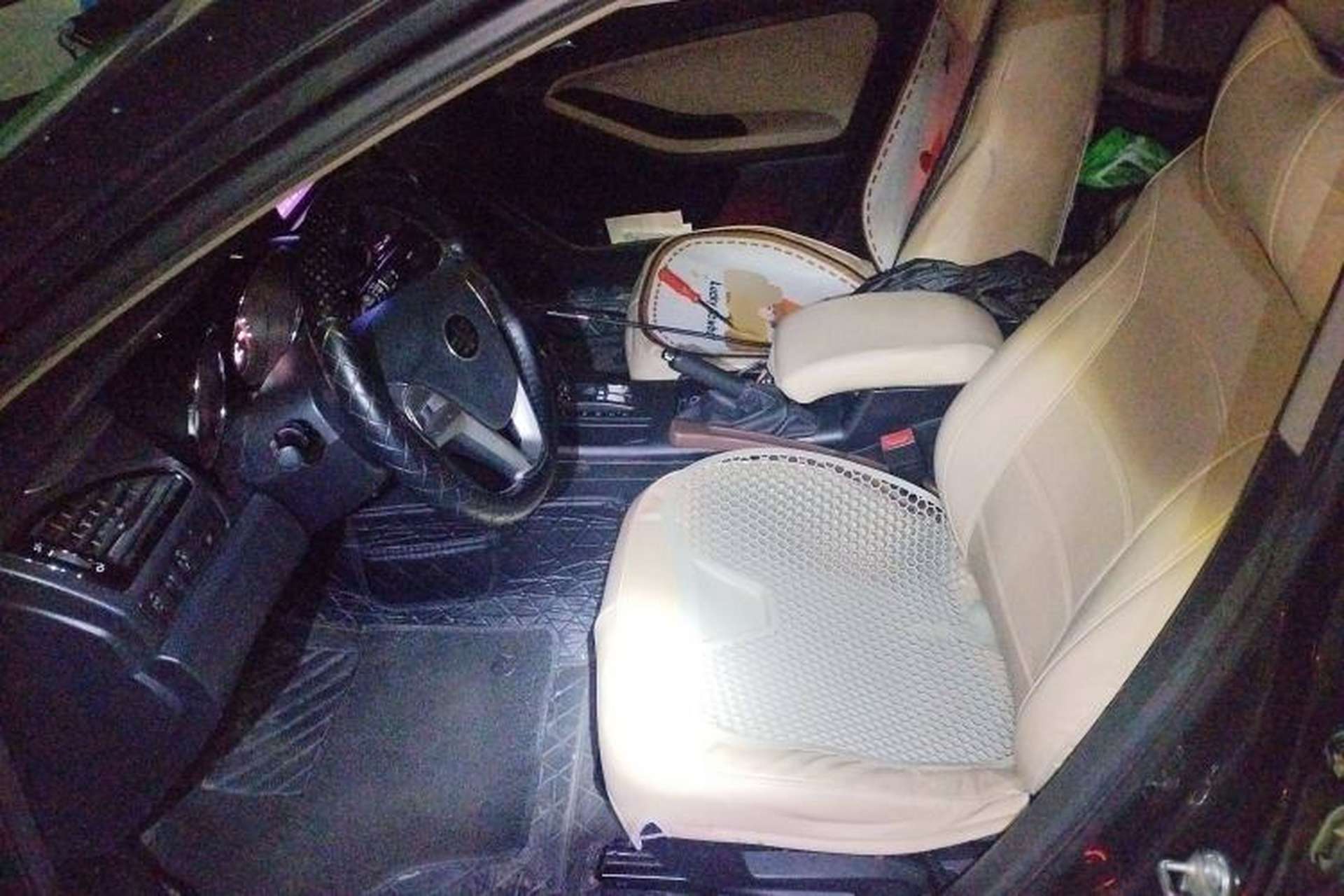 Used Bestune B70 2014 2.0L automatic comfort version Left Front Seat