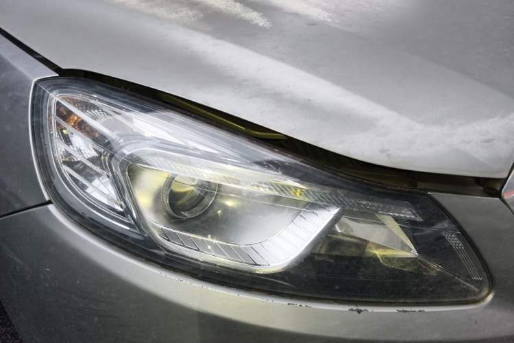 Used Bestune B70 2014 2.0L manual luxury version Right Front Headlight