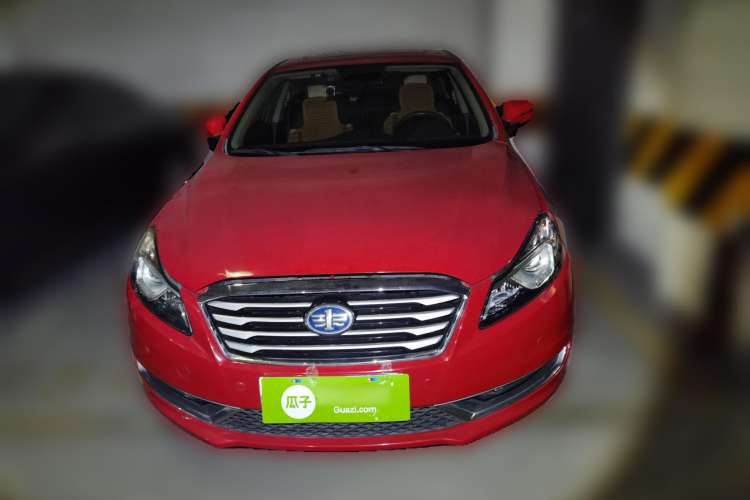 Used Bestune B70 2014 2.0L automatic luxury version Front