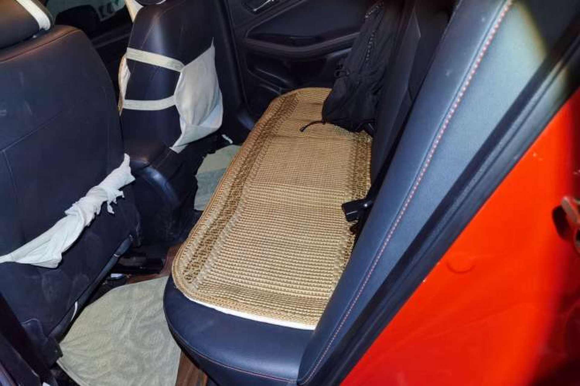 Used Bestune B70 2014 2.0L automatic luxury version Left Rear Seat