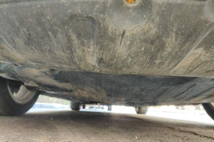 Used Bestune B70 2014 2.0L automatic comfort version Chassis Front