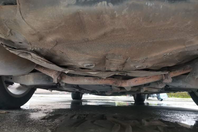 Used Bestune B70 2014 2.0L automatic luxury version Chassis Rear