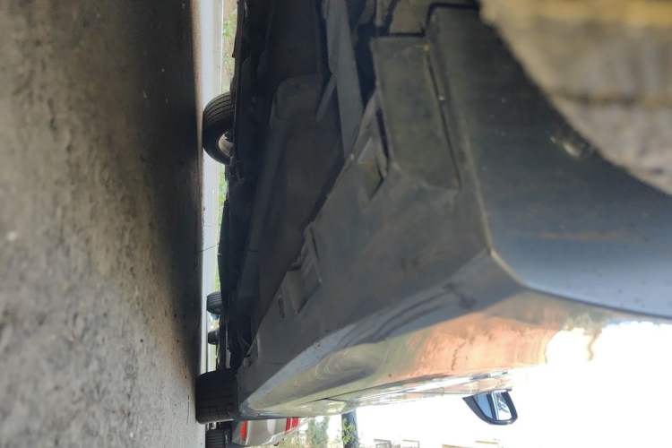Used Bestune B70 2014 2.0L automatic comfort version Chassis Rear Right