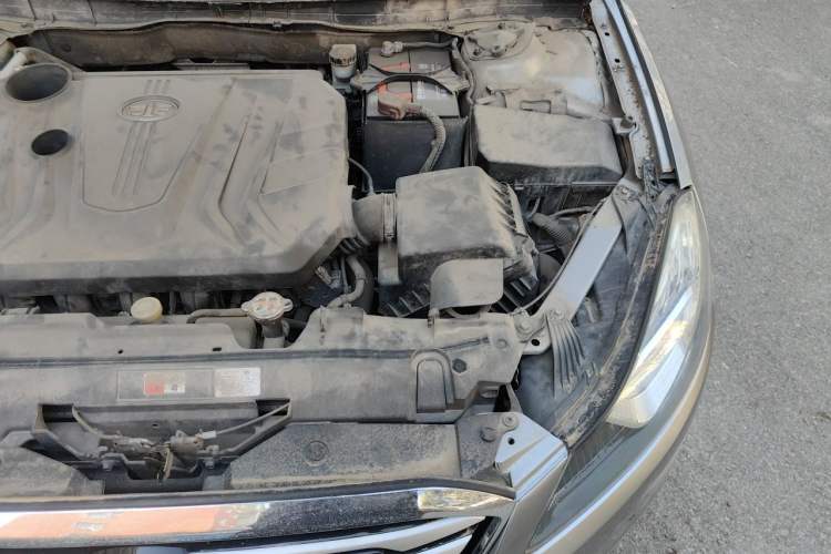 Used Bestune B70 2014 2.0L automatic comfort version Engine Bay Left