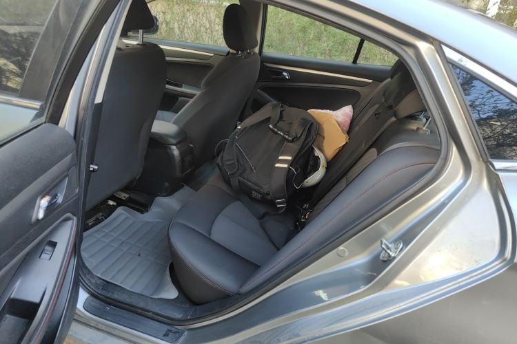 Used Bestune B70 2014 2.0L automatic comfort version Left Rear Seat