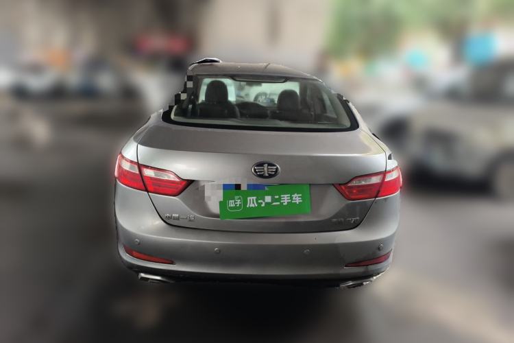 Used Bestune B70 2014 2.0L automatic luxury version Rear