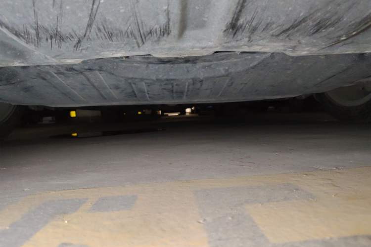 Used Bestune B70 2014 2.0L automatic luxury version Chassis Front