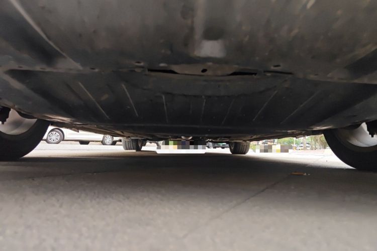 Used Bestune B70 2014 2.0L manual luxury version Chassis Front